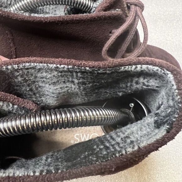 TOMS Women 7 Chocolate Brown Suede Desert Wedge Booties 2.5" - Picture 4 of 6